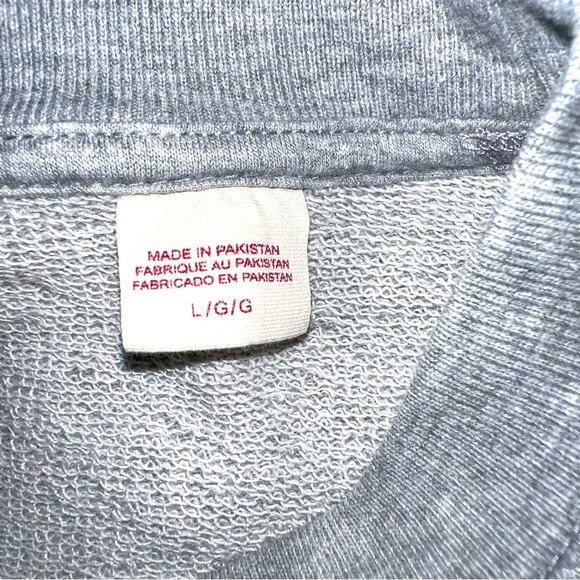 Levi’s Oversized Crewneck Sweatshirt, Heather Gray, Size Large - Picture 5 of 10